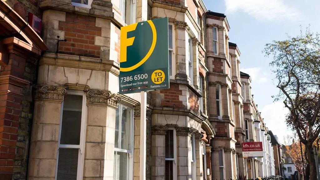 The chief executive of Foxtons has cautioned that Labour’s proposed ban on landlords demanding upfront rental payments could exacerbate the struggles of low-income tenants, rather than easing them.