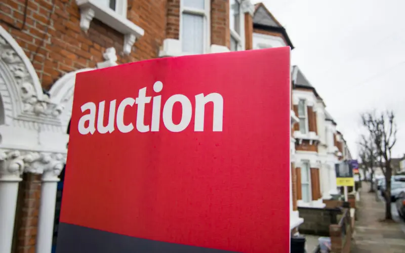Property auction guide 2026: 30,200 lots sold, guide prices around 45 per cent below average, legal packs, 28-day completions and bridging costs.