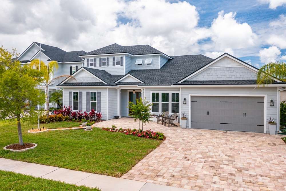 Spain’s proposed 100% property tax on non-EU buyers could send British investors flocking to Florida. Discover why experts predict a surge in demand for Florida’s tax-efficient real estate market.