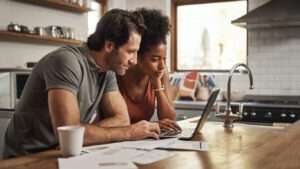 How Much Do Property Managers Make
