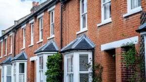 UK house prices are expected to stagnate for the rest of 2025, according to the latest market snapshot from the Royal Institution of Chartered Surveyors (RICS), which has warned that signs of recovery in the housing market have faltered.