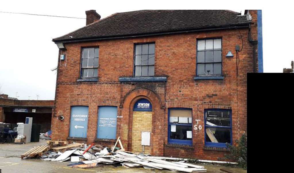 LendInvest has funded a £3.74m residential scheme in Wokingham to transform a disused industrial site into 14 new apartments, including affordable housing.