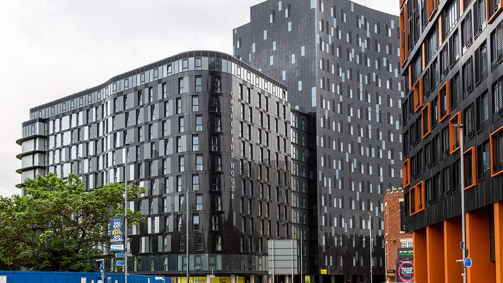 A new report by Cushman & Wakefield has warned that the UK’s Purpose-Built Student Accommodation (PBSA) sector is showing signs of strain, with rising vacancy rates and falling postgraduate demand threatening the economic viability of some schemes.