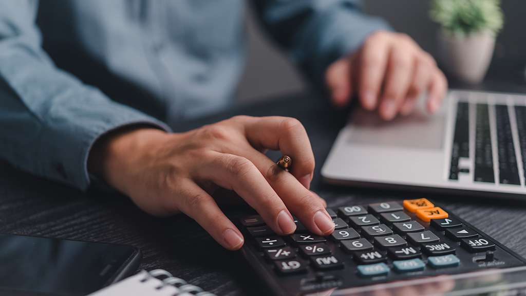 Many people from across the globe decide to invest in property in the United States, and for good reason.