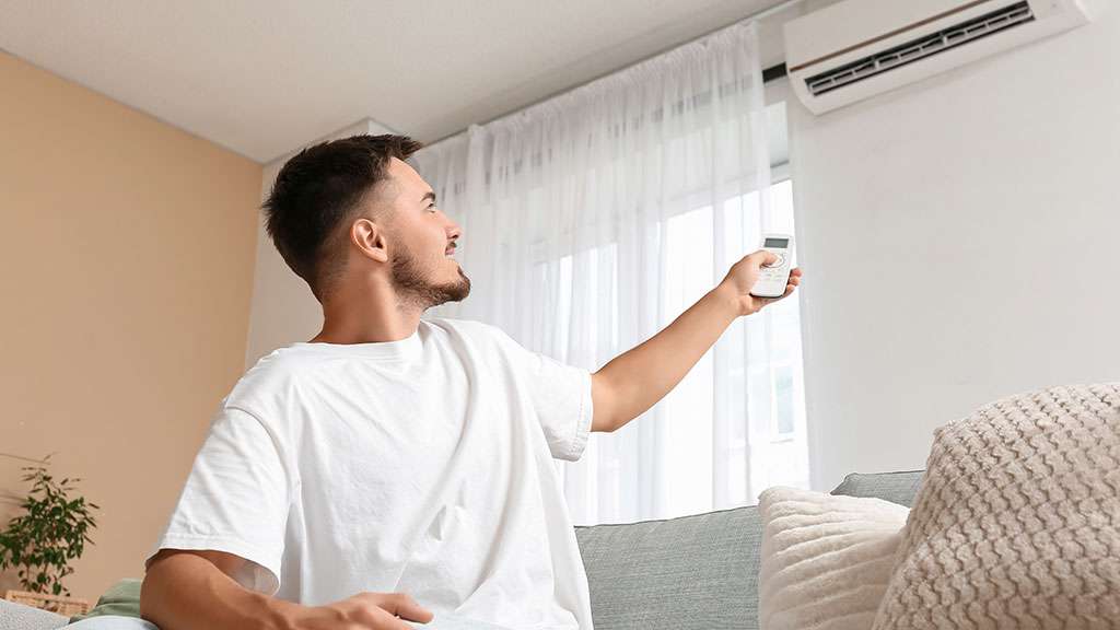 Lib Dems want air conditioning in new homes by law. What the plan means for build costs, EPC C compliance and rental demand for UK property investors.